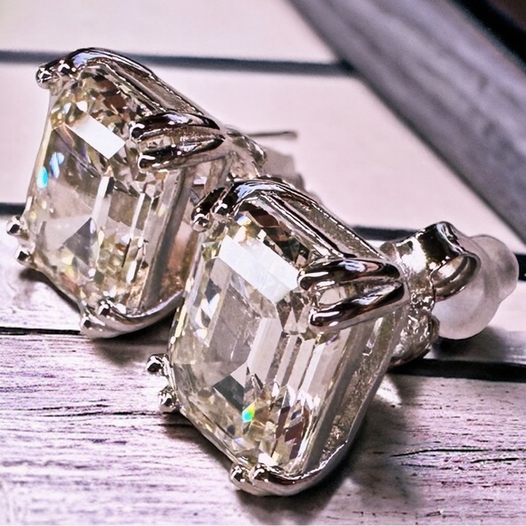 NEW Solid 925 Sterling Silver Prong Set Emerald Cut High Carbon Sparkling Studs - Picture 9 of 16